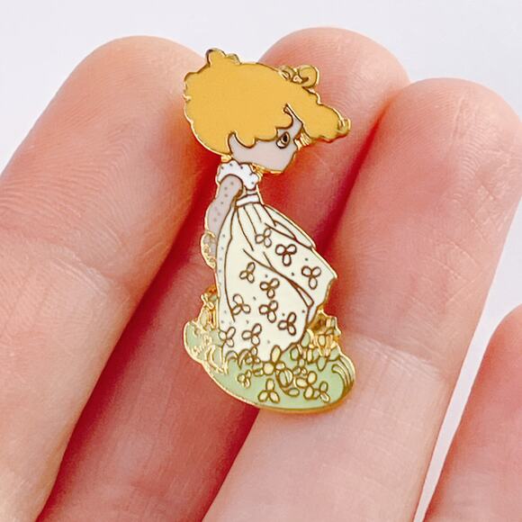 VTG Precious Moments Signed Enamel Lapel Pin 80s Storybook Girl Gold Tone Brooch - Picture 2 of 10